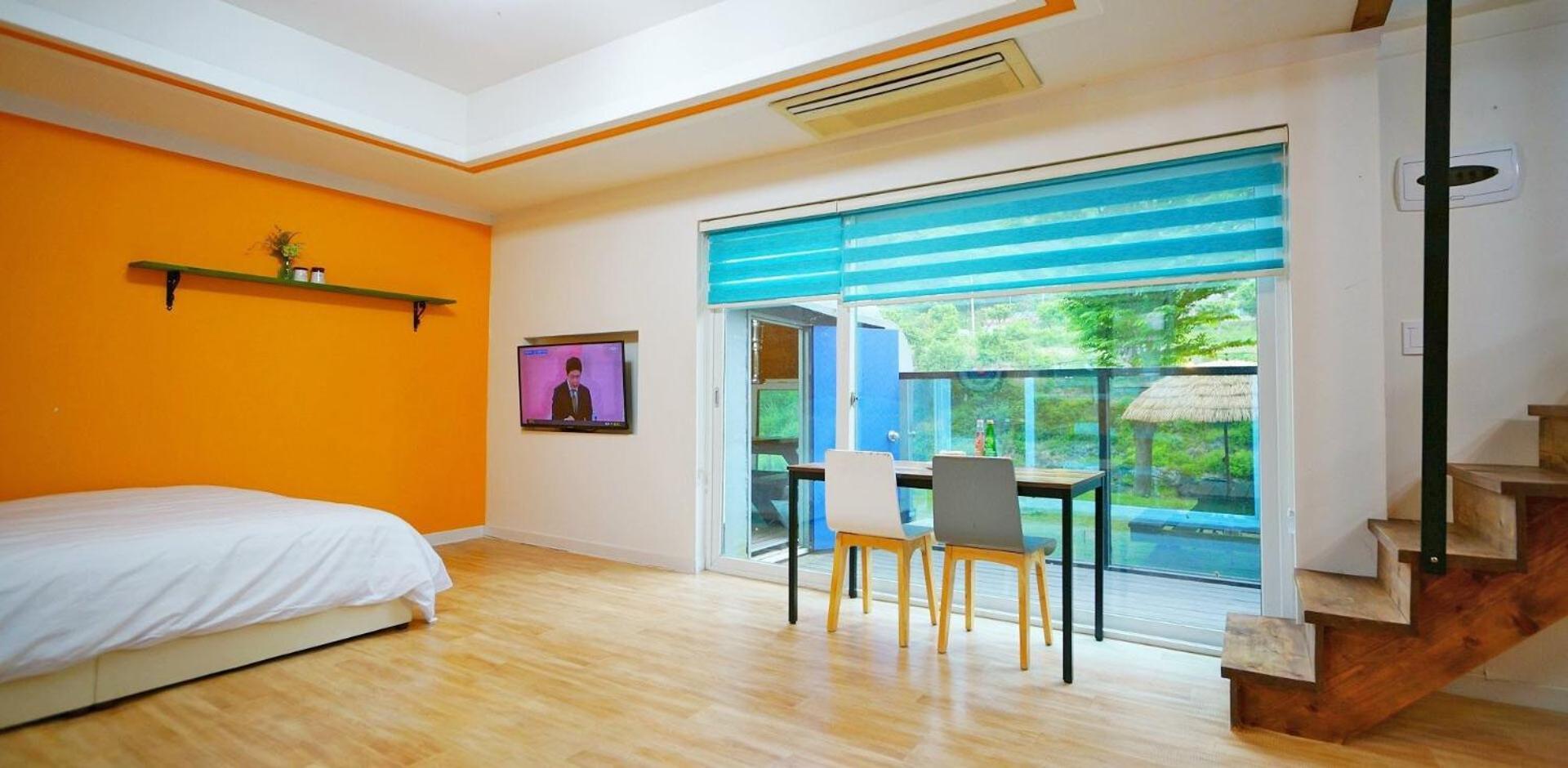 Cheongju Crepas Pension Room photo